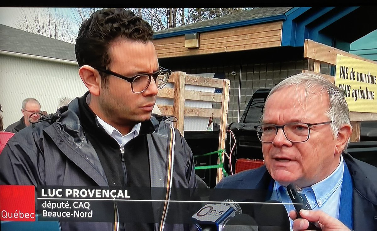 luc_provencal's tweet photo. 19/04/24 : Mobilisation régionale en #chaudapp @upaqc à mon bureau de comté. @Poulin_Samuel et moi sommes présents pour nos producteurs agricoles. Nous porterons votre message et demeurons disponibles pour vous. #beaucenord #beaucesud #agriculture https://t.co/tQxZ6UvDnx