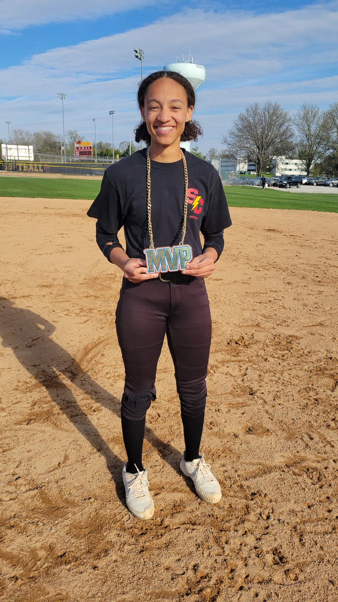 The MVP Chain is going to Sophomore, 3B Caelynn Obleton!
She was recognized for leading through her actions! A great defensive player with a super, hot bat! She is an Amazing Teammate!Congrats Cae! ⚡️🥎
Work Hard! Play Hard! #RollStorm