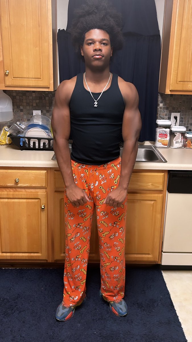 MartinZhilyn's tweet image. Gains 💯 #Co25 @coachvjefferies @CoachMikeLondon @ValdamarTBrower @Coach_kwebb @CoachMichaelee