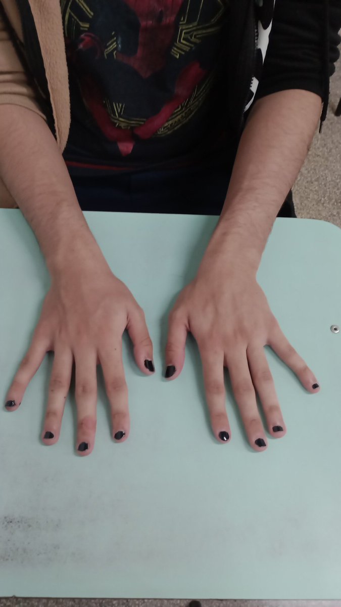 Za_Eresh's tweet photo. Sextou com S de manicure, unhas pretas feitas por @Pqp_OtaviioL  
#babilonico https://t.co/YR4zUu2TCw