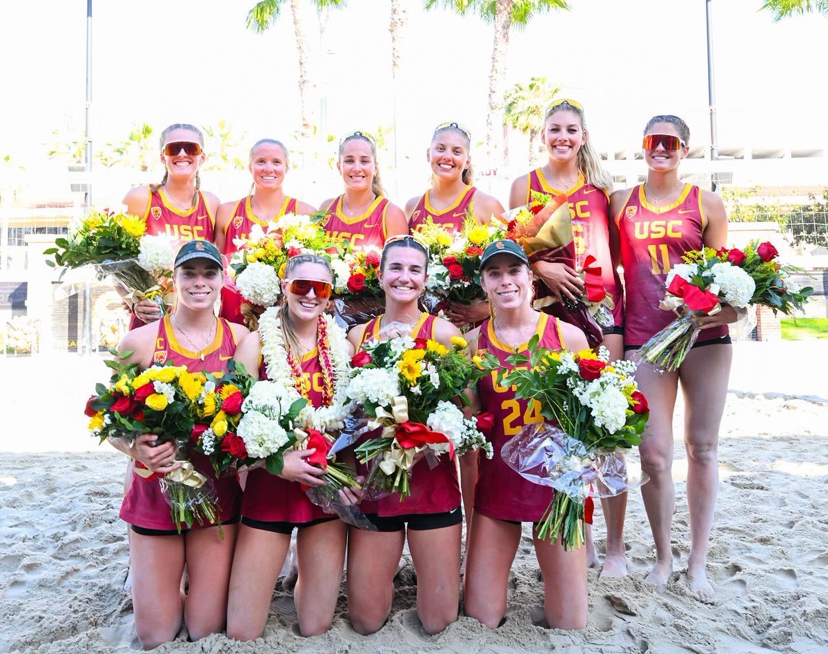 ☝️ Special teams, special plays, special players! 🥹 Love you, Seniors!! 😘 #FightOn ✌️🏐🏆 #USCBeach