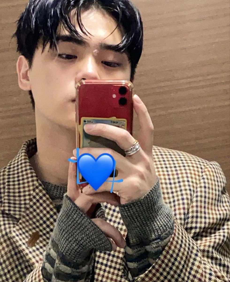 codmsdl_wwkd's tweet photo. 우리 병재 생일축하해🎉💙 https://t.co/KMX6e61INz