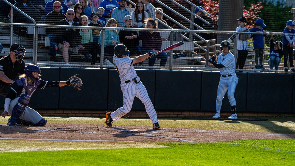 ISAAC STRIKES AGAIN He doubles to score ✌️ T7 | 🦉 3 ⚔️ 5 📊 ow.ly/mVGY50RjYgR #BeDifferent | #TheSaw 🦉⚾️