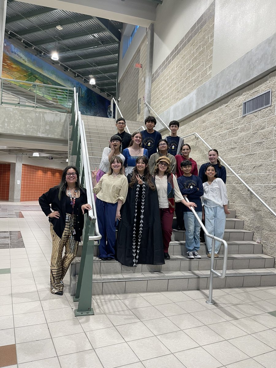 Congratulations to the cast & crew of The Post Office on a fantastic performance! ✨🎭 Director Ms. Reyna is so proud of the growth students have shown in putting the show together! @swisd_swhs #dragondrama #weareSW