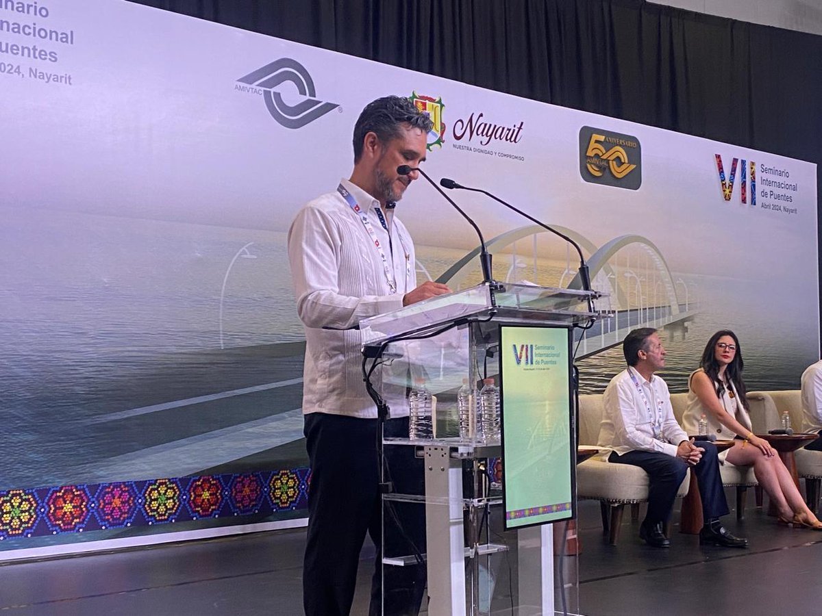 freymex's tweet photo. Imágenes de la Ceremonia de Clausura del VII Seminario Internacional de Puentes #AMIVTAC #VIISIP #RivieraNayarit
¡Hasta la próxima! 👷‍♂️👷‍♀️🎉 https://t.co/k7L7ygawqE