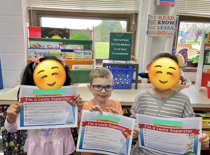 ErinShortall4's tweet photo. The future of the world is in this classroom! 🌎Room 185 celebrated the week with more Lexia Superstars, FUNdations drill warm ups, and writing different types of letters to various people in their lives.✍️ @tincroadschool @markdgrilo @Dani_Marangon https://t.co/izm0H5GlRy