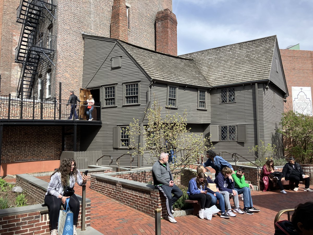 The Paul Revere House during my visit at 3 pm this afternoon. @PaulRevereHouse #Boston #NorthEnd #FreedomTrail
