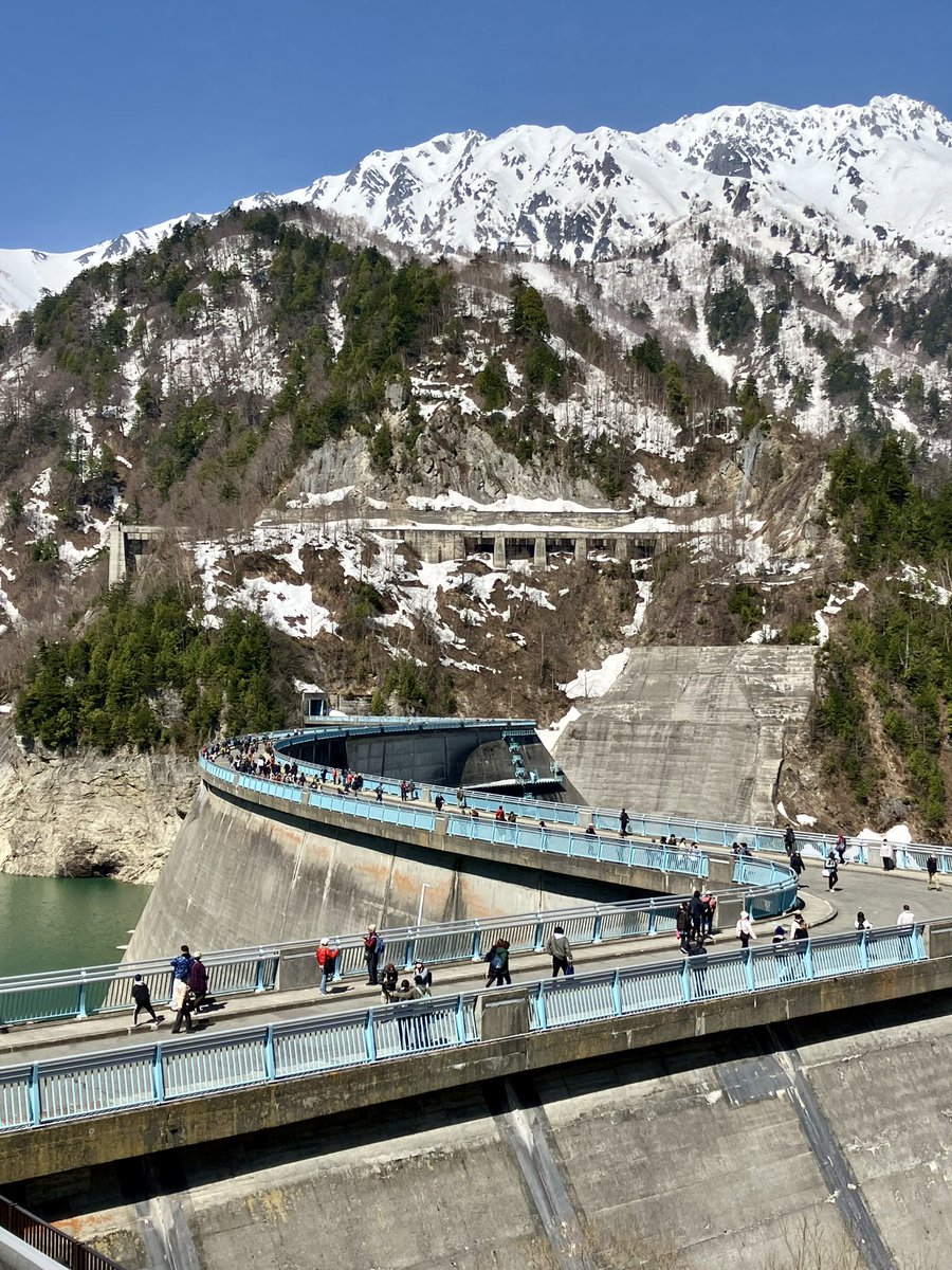 おはようございます
今朝の黒部ダム☀️