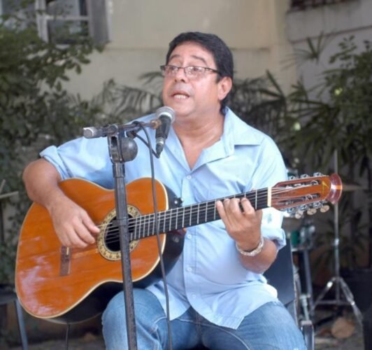 🖤La cultura cubana lamenta hoy el fallecimiento en La Habana del cantante, guitarrista y compositor Ángel Quintero a la edad de 68 años. #Cuba