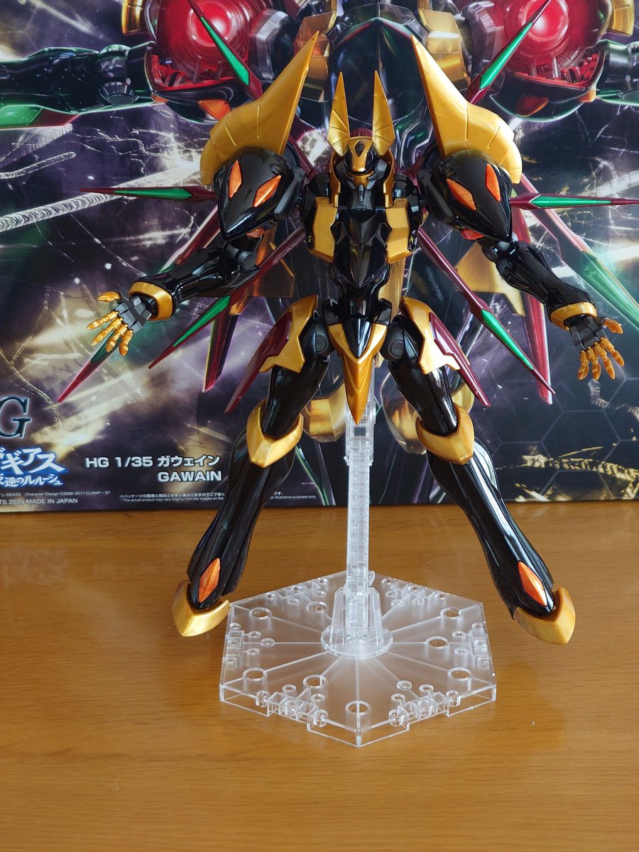 コードギアス反逆のルルーシュよりHGガウェインできました✨いや