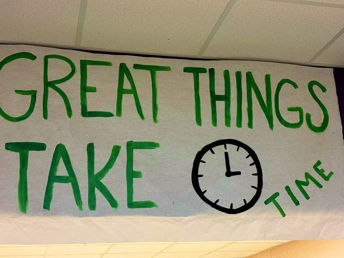 Love this banner hanging at our MVHS! An AWESOME reminder that when  you put in the hours & put in the work …GREAT things will follow! 🧡🙌🏽 #MVISDLetsGrowTogether @TechCoachParra @BrandiHendrix14 @RaygosaMark @MelGonzales73 @ClarissaD005