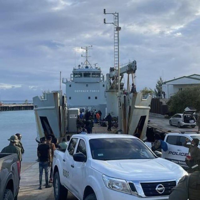 Les Bahamas ont rapatrié lundi au Cap-Haïtien 274 ressortissants haïtiens qui avaient été interceptés en mer .Les migrants haïtiens ont été ramenés en Haïti à bord d’un bateau des forces de défense @TheRBDF des Bahamas a annoncé le Gouvernement🇧🇸#RFMINFO