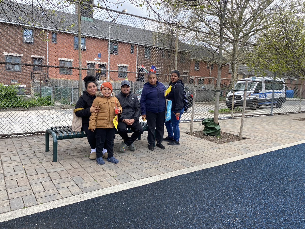 Another amazing event @ps107x thank you to Principal Hamm for hosting the D8 Annual Multicultural Fair. <a href="/AnyaMunce/">D8DeputyMunce</a> and team you all rock!! <a href="/jen_joynt/">Jennifer Joynt</a> <a href="/FLCDIST8/">Vanessa Ruiz</a> <a href="/JoeM08422492/">@Joe_Martin08</a> <a href="/CamilleKinlock/">Camille Kinlock</a> <a href="/LuisSepulvedaNY/">Luis Sepúlveda</a> <a href="/bronxbp/">Bronx Borough President Vanessa L. Gibson</a> <a href="/CECD8Bronx/">Community Education Council District 8</a>