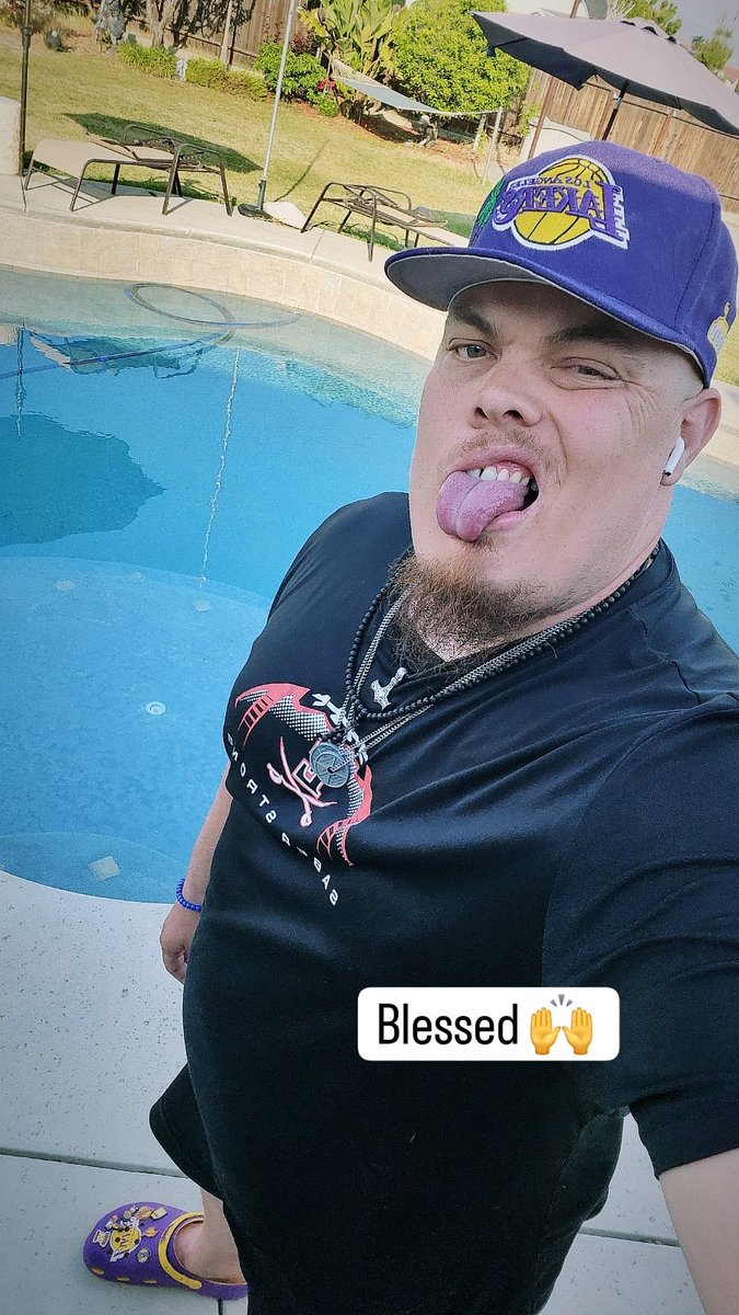 BIGGIE SWOLE (@bigswole11) on Twitter photo 