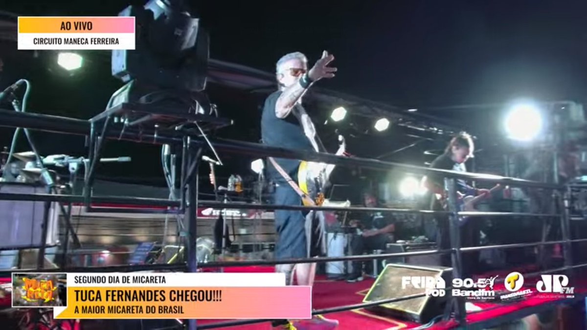 FeiraPod's tweet photo. "Deixo a onda bater forte na cabeça!!!!" Tuca Fernandes agitou no circuito Maneca Ferreira. https://t.co/MkTW9CEIn5