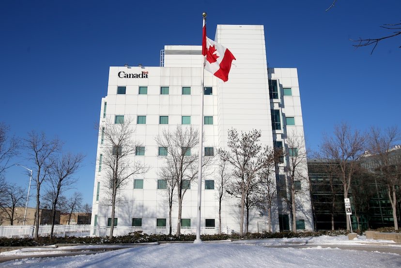 Top official says reputation of Canada’s Level-4 lab is unharmed by clandestine activities of two fired scientists #cdnpoli #china theglobeandmail.com/politics/artic…