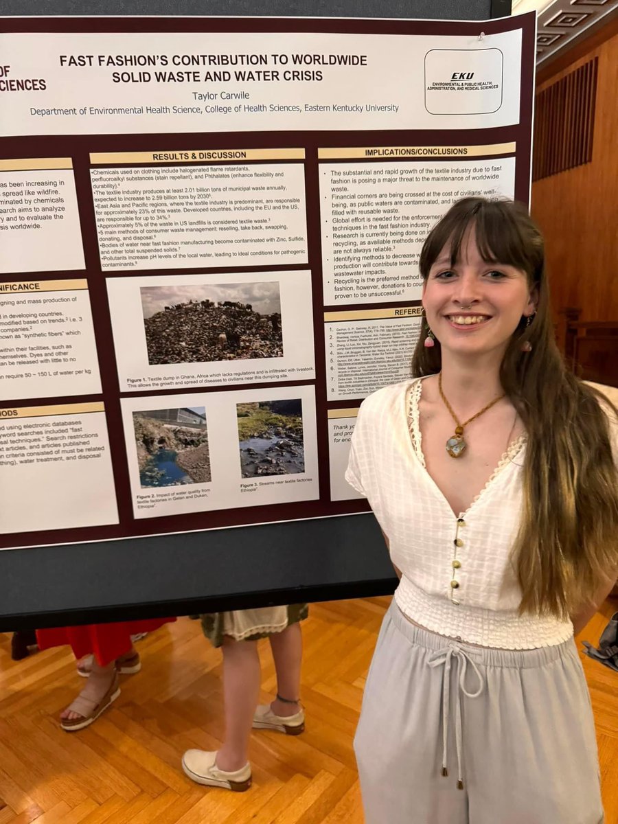 Carwile11's tweet photo. Super proud of my amazing daughter! She had 2 amazing presentations in the last week for both of her majors! Tonight she was invited to the Best-Of Scholars Showcase!! #spanishasasecondlanguage #environmentalhealthscience https://t.co/FZZovjWMhK