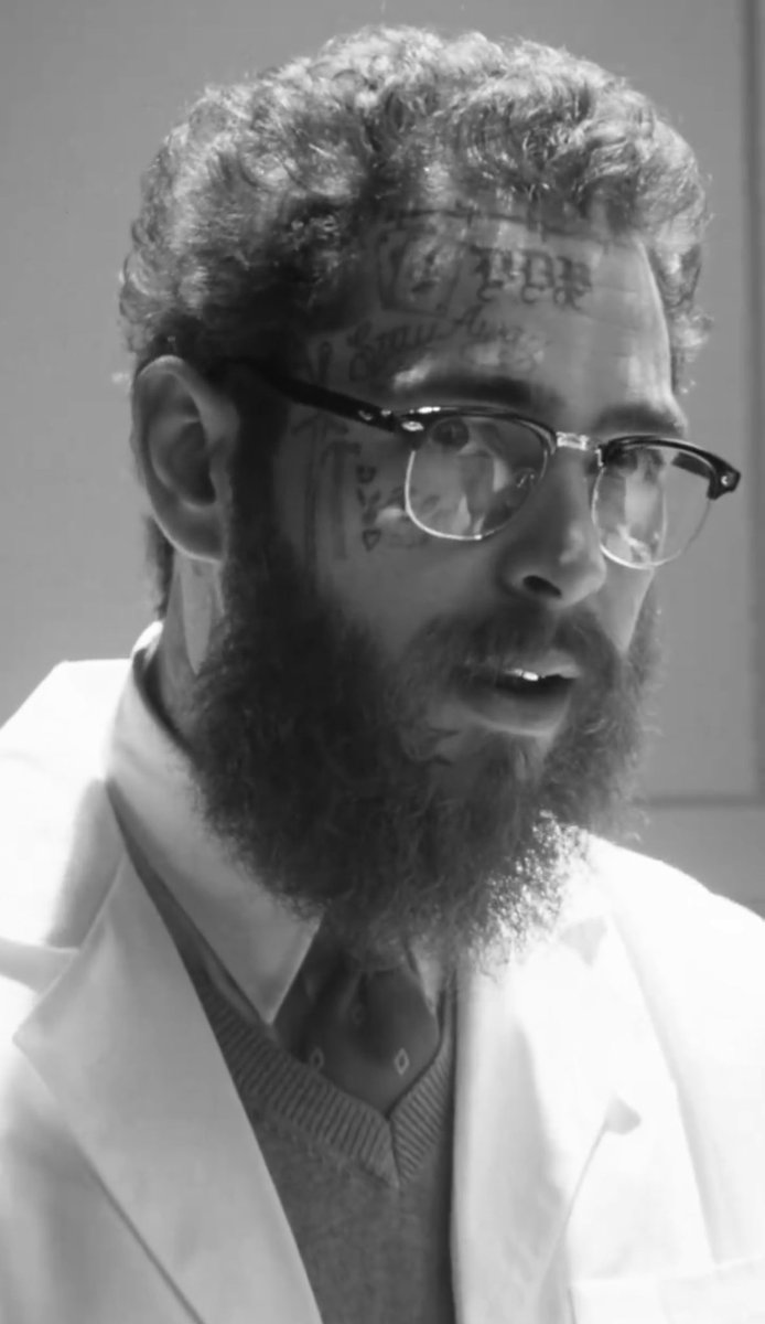 vken1012's tweet photo. My face during the entire “Fortnight” video. I love you both, @PostMalone &amp; @taylorswift13 https://t.co/nZW8DIHh5m