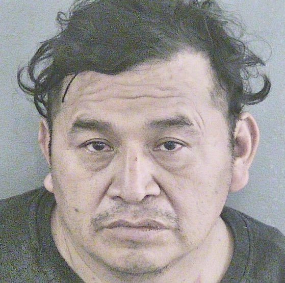 NEW: Illegal Guatemalan migrant arrested for fatal stabbing at Days Inn in Florida.

Ricardo Agustin Lorenzo, 49, is facing a charge of second degree murder and is being held without bond for fatally stabbing a 25 year-old illegal migrant from Guatemala, Bilder Eulai Pablo.