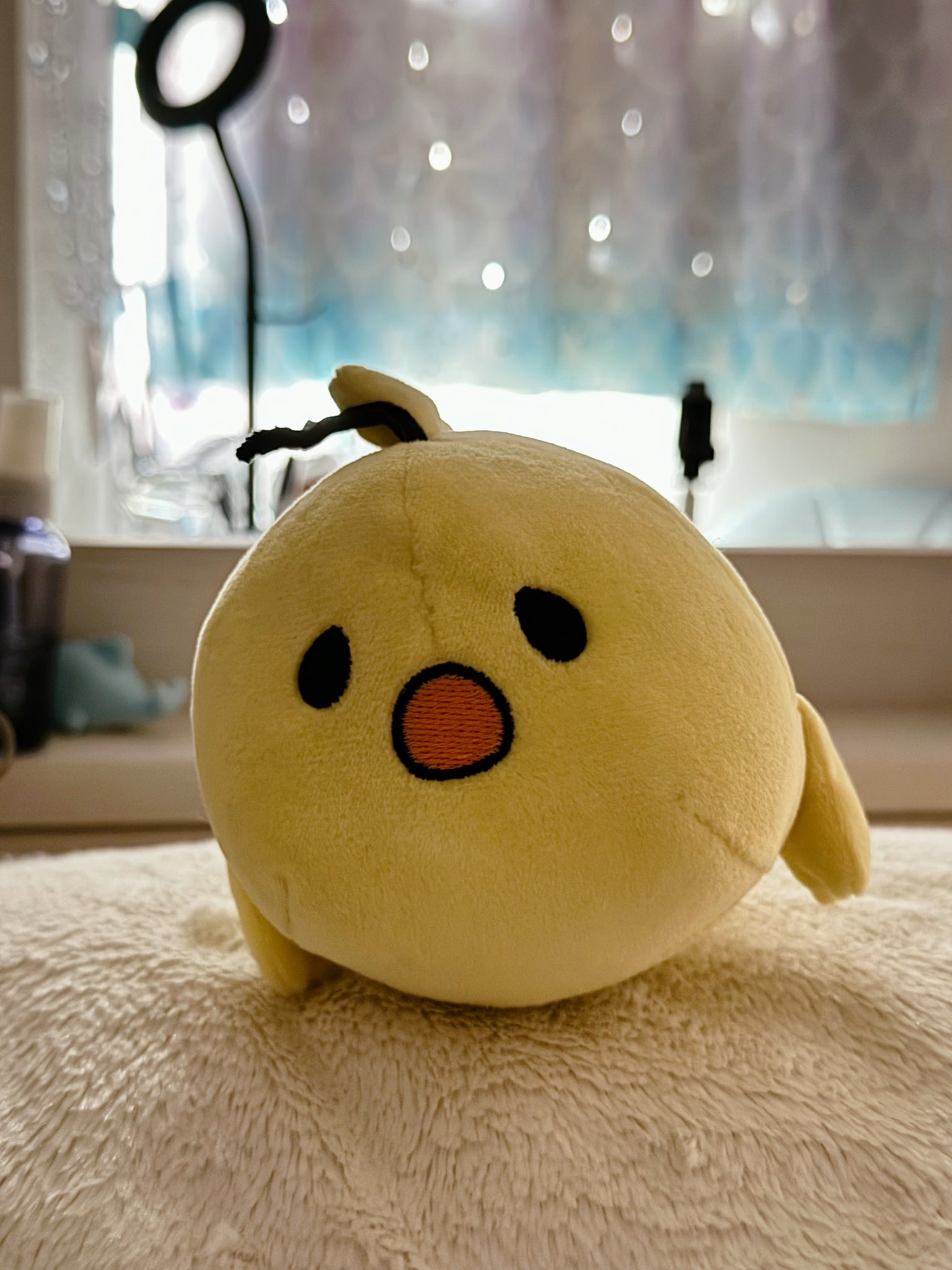 ゆるいるか くるくるアクリルBC あるる カエルアンコウ - メルカリ