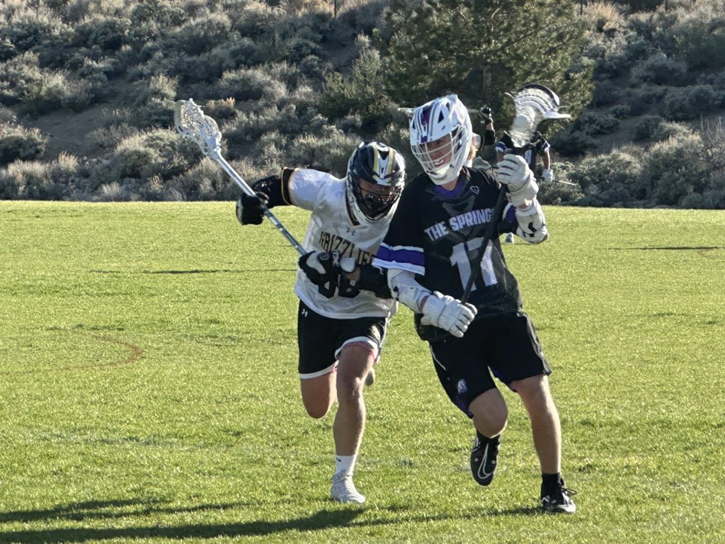 Varsity boys at the half vs. SSHS Cougars, up 8-7…if you aren’t here, YOU SHOULD BE!

Keep playing GRIZZLIES!

#galenalax #highschoollacrosse #gogrizz