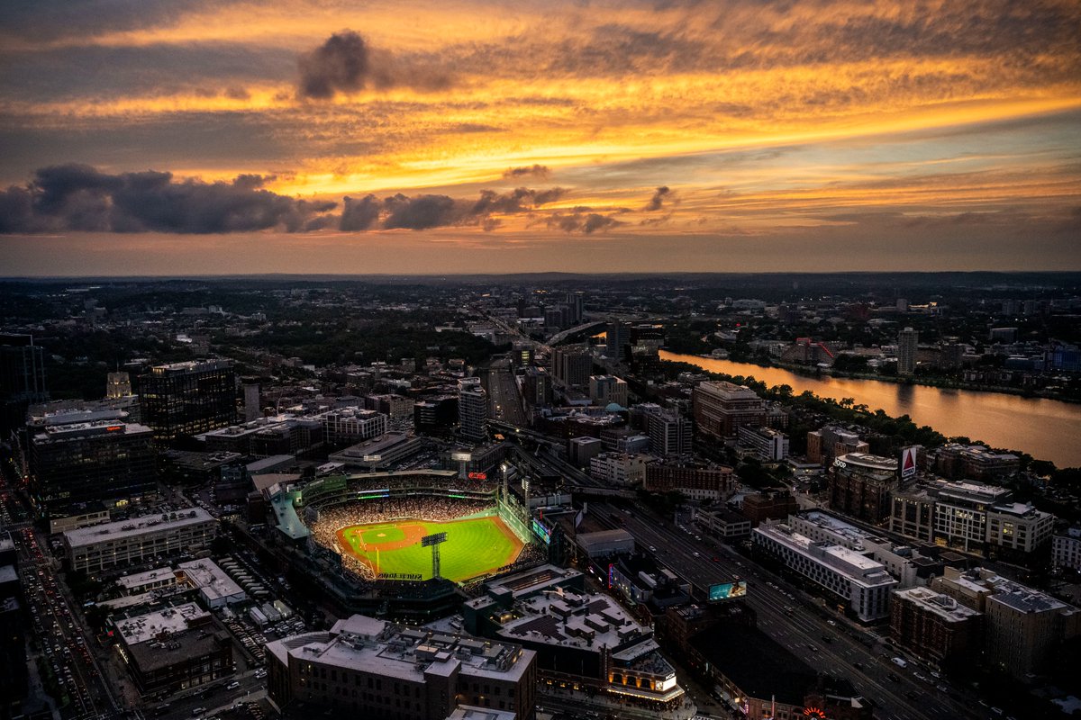 112 has never looked so good.

Happy Birthday, Fenway!