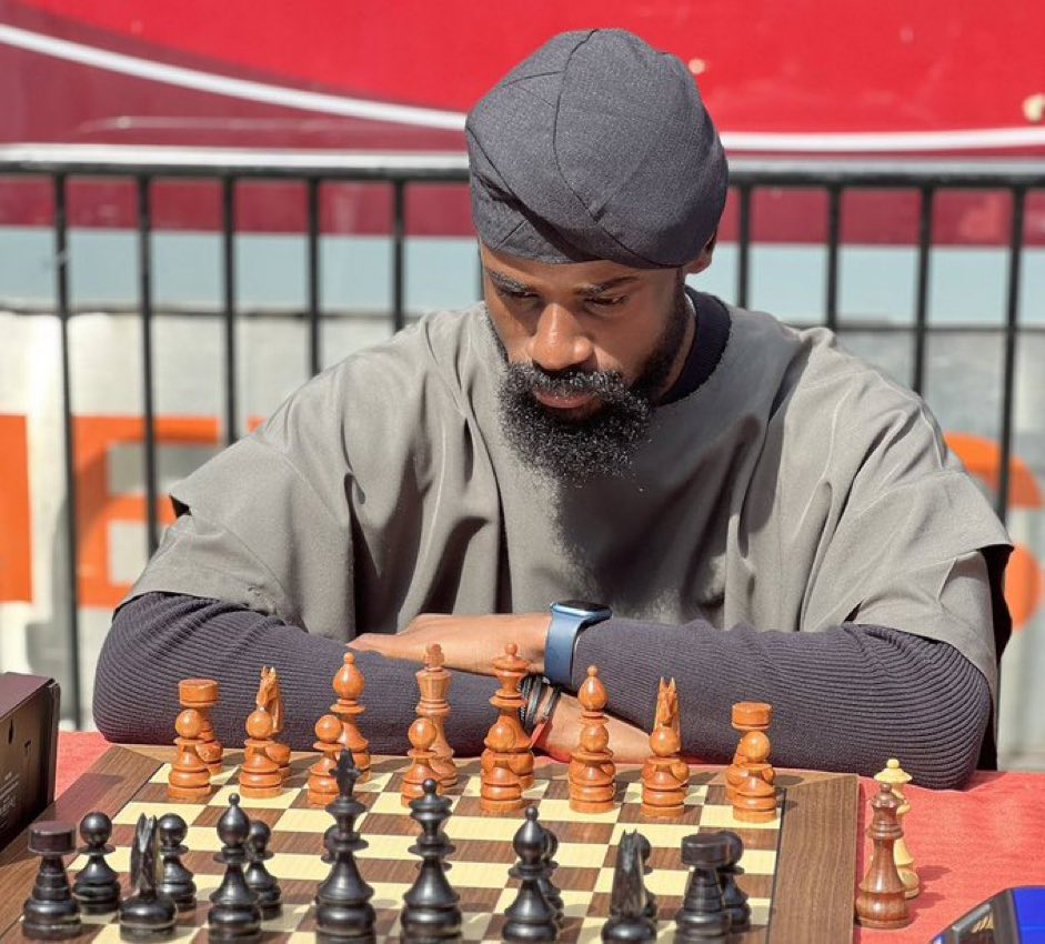 Congratulations Tunde!!

#GuinnessWorldRecord #Chessinslumsafrica #chessmarathonforchange 
@Tunde_OD