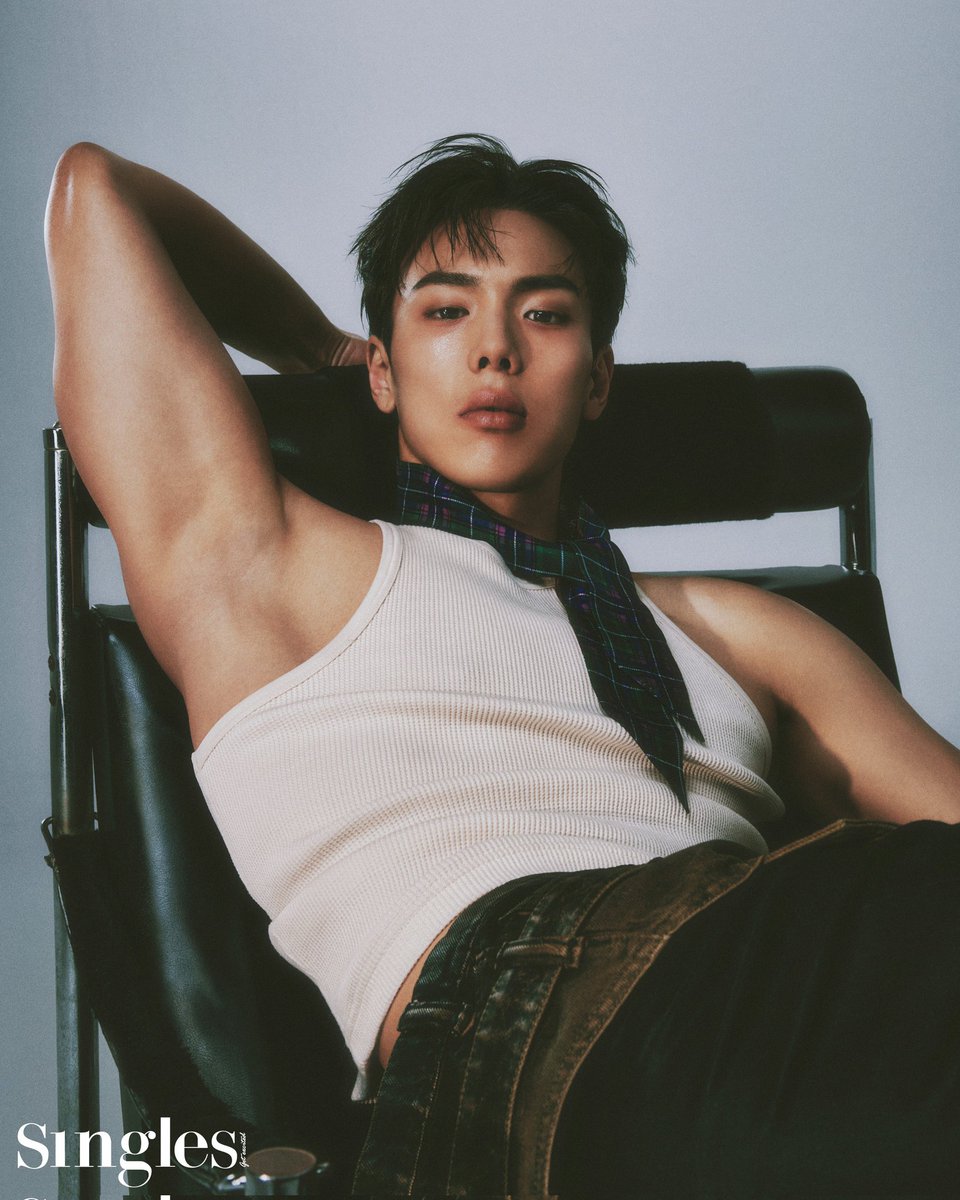 nunugomy's tweet photo. Singles Magazine website update with #SHOWNU for May 2024 Issue https://t.co/w4UwhxlX7P
