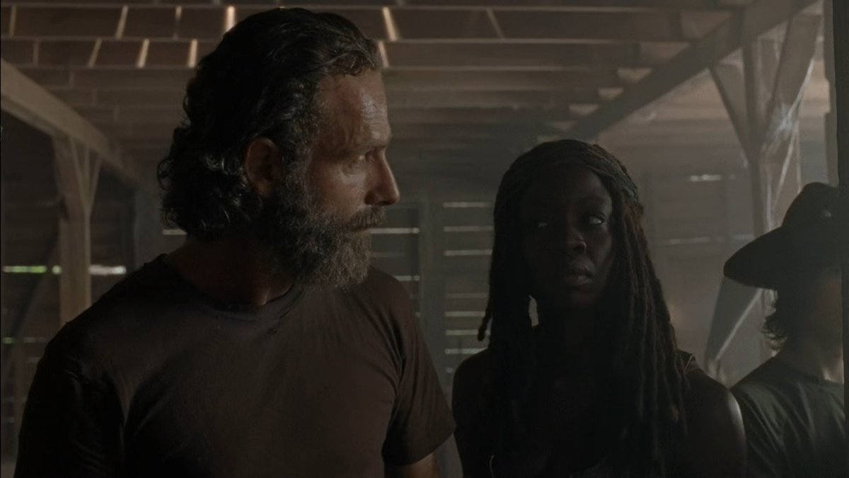 yourgrimes's tweet photo. ummm already looking at each other like a married couple when they were just "friends" https://t.co/YWl0ajSvq5