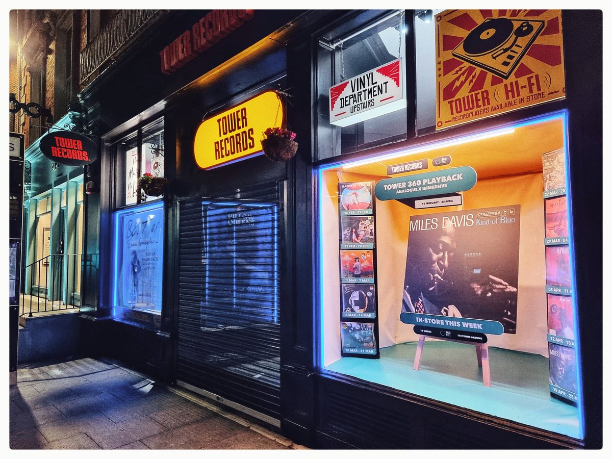 Nigel Yates (@leinsterflyer) on Twitter photo The things you do for love! #RSD2024 <a href="/TowerDublin/">Tower Records Dublin</a> The things you do for love! #RSD2024 <a href="/TowerDublin/">Tower Records Dublin</a>