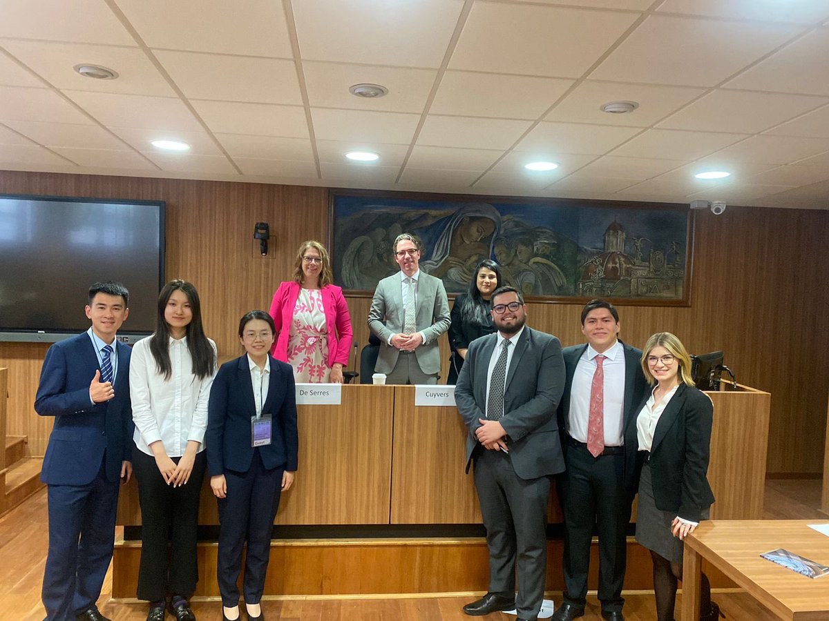 Proud of this team… #Aviationlaw @LeidenU International Aviation Law Moot #Aviation @UPMexico