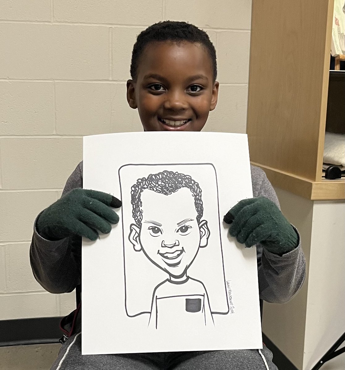 Some cute kids to make you smile! One parent told me that their child had impatiently waited a whole year for me to come back again so they could get a caricature. 😊 #art #caricature #school #kids #cartoon #Events #artist #EventIdeas