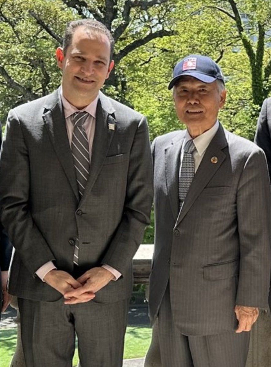 When NPB Commissioner Sakakibara moved to New York in 1974, the first place he visited was the Statue of Liberty. The second place was Cooperstown.