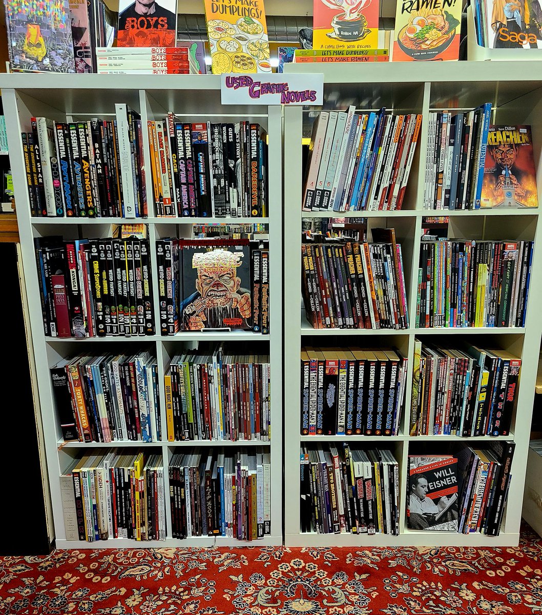 Loaded up the used #graphicnovels section - come in and grab something cool!
#comics #comicbooks #usedbooks #bookstore #bucketoblood