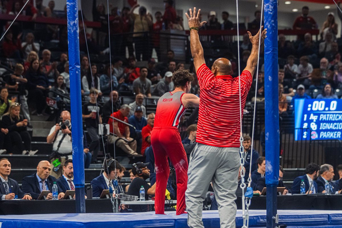 B1GGymnastics's tweet photo. Talk about a proud Coach. 🥹

#B1GMGym https://t.co/REYu9jJ0Y6
