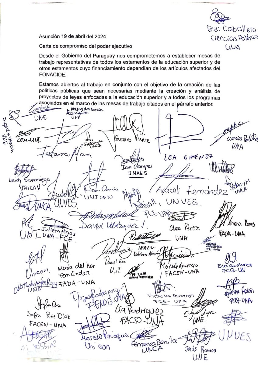 une_estudiantes's tweet photo. RESULTADOS DE LA JORNADA DE HOY ✅
La jornada de diálogo de hoy, concluyó con un acta de compromiso firmada por los representantes del Poder Ejecutivo. Esto no terminó, a no decaer en la lucha!!!!🔥🇵🇾💪🏼 https://t.co/2sqfqwJYqh