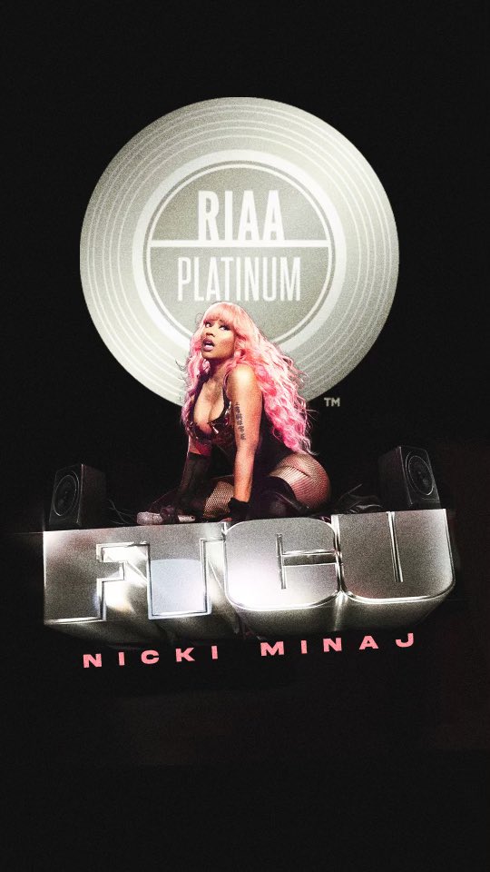 NICKIMINAJ's tweet photo. #PLATINUM TINGZZZZZZZZZZ🎀 💿 #FTCU YAAAAAYYYYYYYYYYYYY!!!!!!! Thank you to every listener &amp; every DJ &amp; every radio station. 🩷🫶🏽

https://t.co/mTdyAOFp5K  

Now check out the #SleezeMix 😛♥️ https://t.co/UlwuHuNSUU