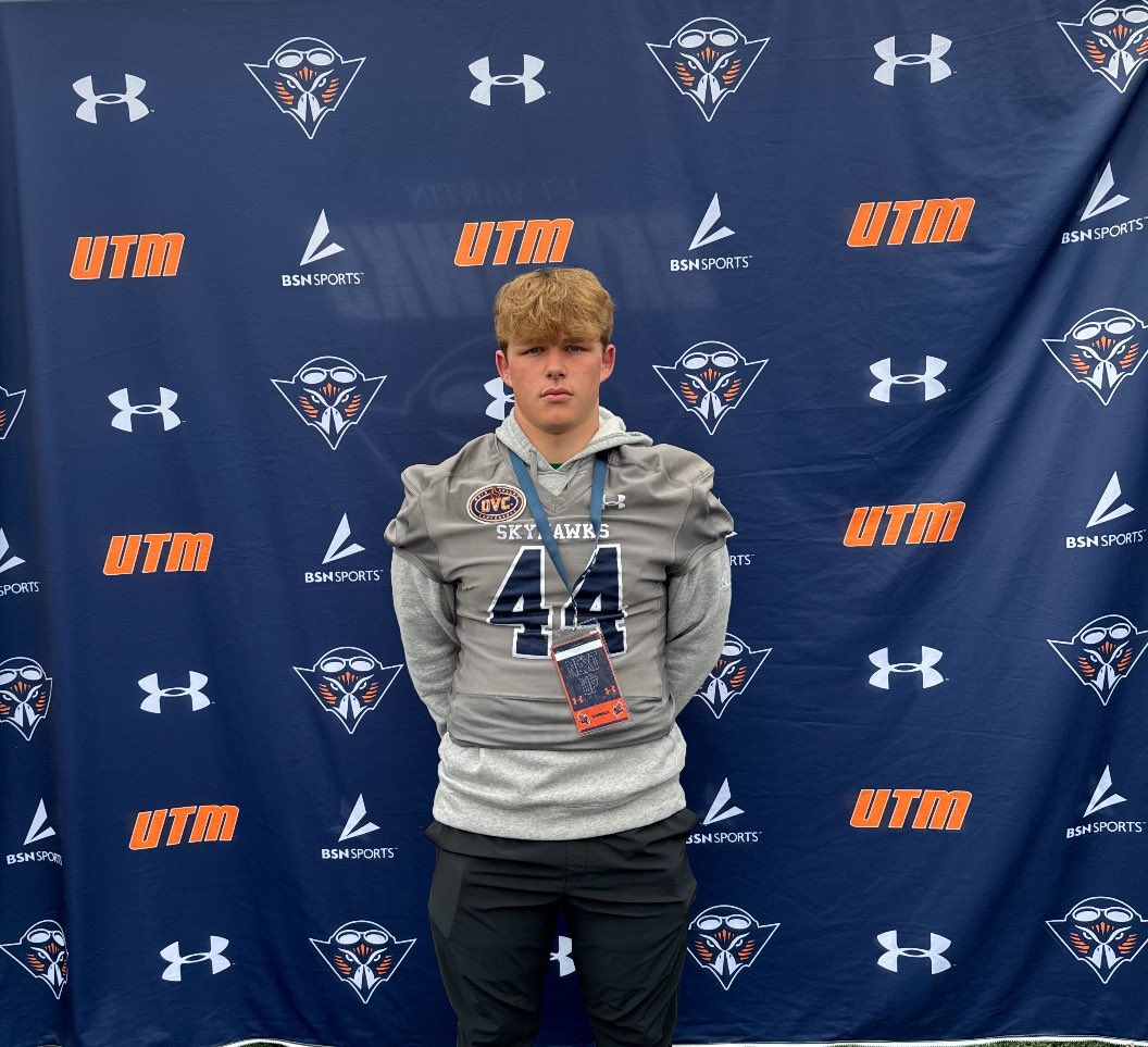 Had a Great time at @UTM_FOOTBALL spring game!! Thanks to @Coach_JSimpson @Coach_Butch_UTM @CoachKBannon for having me out to the game!! @coachrfloyd @CoachBowling_GC @djwhit3D