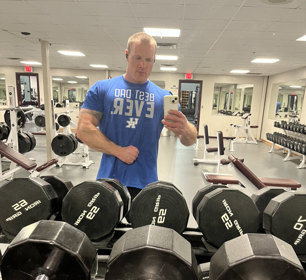 AllUKBall_HPS's tweet photo. Thanks @Lukaswitt01 for the shirt.
#twitterdad 💪🏼 https://t.co/IvsZxGnxt1