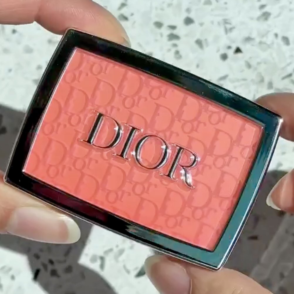 TBFINDS's tweet photo. My Dior Wishlist ➡️ https://t.co/YbfovfrNWM
Do we share the same wants? https://t.co/ae0GdswyRo
