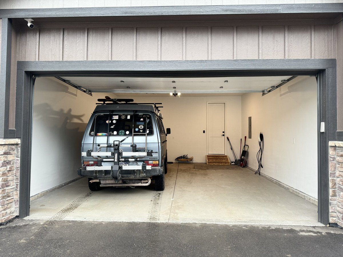 mraible's tweet photo. I'm proud of #StoutTheSyncro for his excellent performance on this week's Utah #RoadTrip! I did have a brief scuffle with the red-blinky-light early this morning, but two quarts of oil fixed it. 

Bonus: he fits in the garage at our Ski Chalet! 🥰 #VanLife #VWSyncro https://t.co/pVHcZpmHli