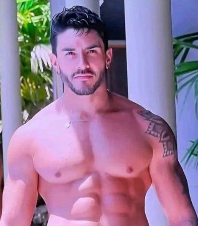 SwisValeria's tweet photo. Dios por favor protege lo más que puedas a estos hombres, amén 

 #DesafioXX https://t.co/upqWR2kaFZ