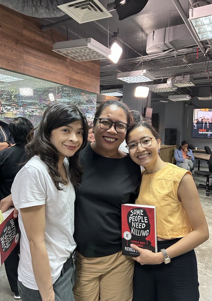 It may take me a while to read @patevangelista’s Some People Need Killing,mainly becoz it’s a riveting record of stories that we in @karapatan read every day- a thing that we never liked doing becoz each story breaks 1’s heart&at times, belief that things will be better.