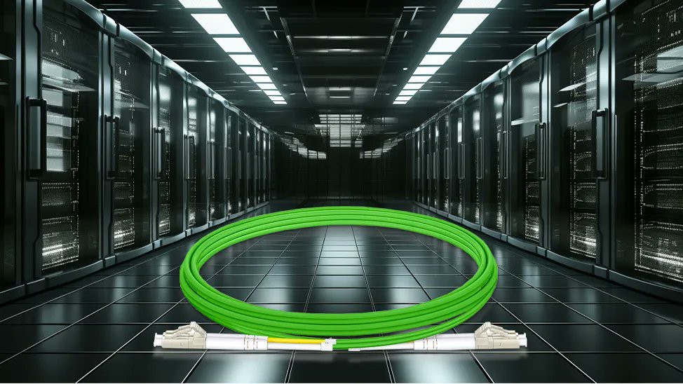 🌐 Stay ahead of the competition and optimize your data center's performance with multimode fiber. 💪 Don't settle for less when it comes to your network infrastructure. 🔗 Explore the benefits in this informative article: community.fs.com/article/enhanc… #fiberoptic #opticalnetworking