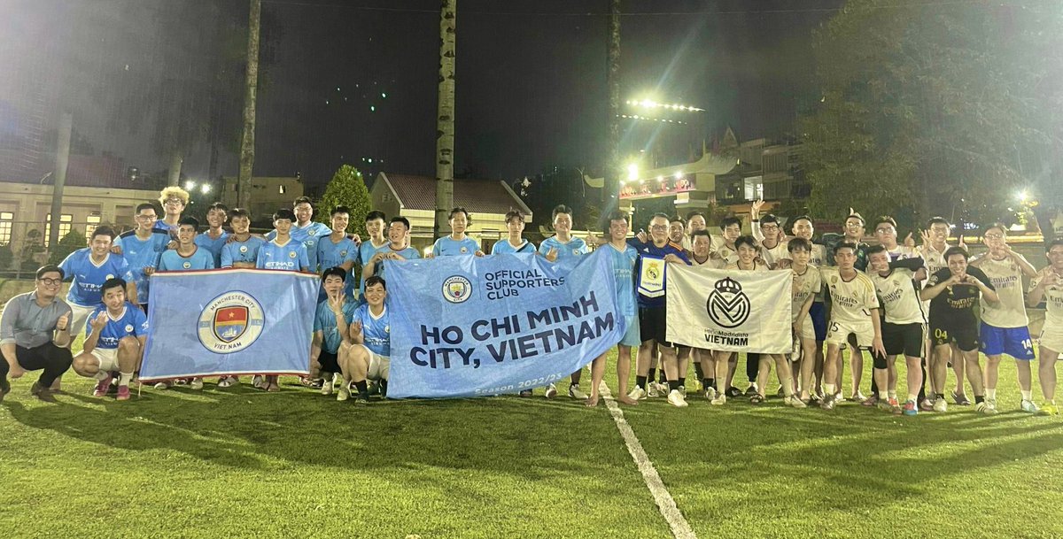 MCVNOSC's tweet photo. Ho Chi Minh City, Vietnam football team faced Pena Madridista Saigon - Viet Nam in a friendly match prior to UCL Semi 2nd leg
#mancityosc https://t.co/VNt20VwYz1