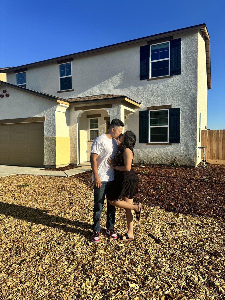 Any brands in need of home decor/ lifestyle UGC WE JUST CLOSED ON OUR HOUSE TODAY🏘️🫶🏼 

I love UGC. 🫶🏼🥹

#ugc #ugccreator #ugccommunity