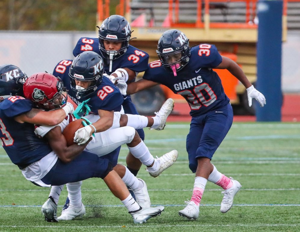 Gerald Thompkins (@geethompkins) on Twitter photo I will be at Keystone College tomorrow. GO GIANTS! 🔵🟠<a href="/KirwanCoach/">Hugh Kirwan</a> <a href="/KeystoneFTBL/">Keystone Giants Football</a> @RBSGridiron I will be at Keystone College tomorrow. GO GIANTS! 🔵🟠<a href="/KirwanCoach/">Hugh Kirwan</a> <a href="/KeystoneFTBL/">Keystone Giants Football</a> @RBSGridiron