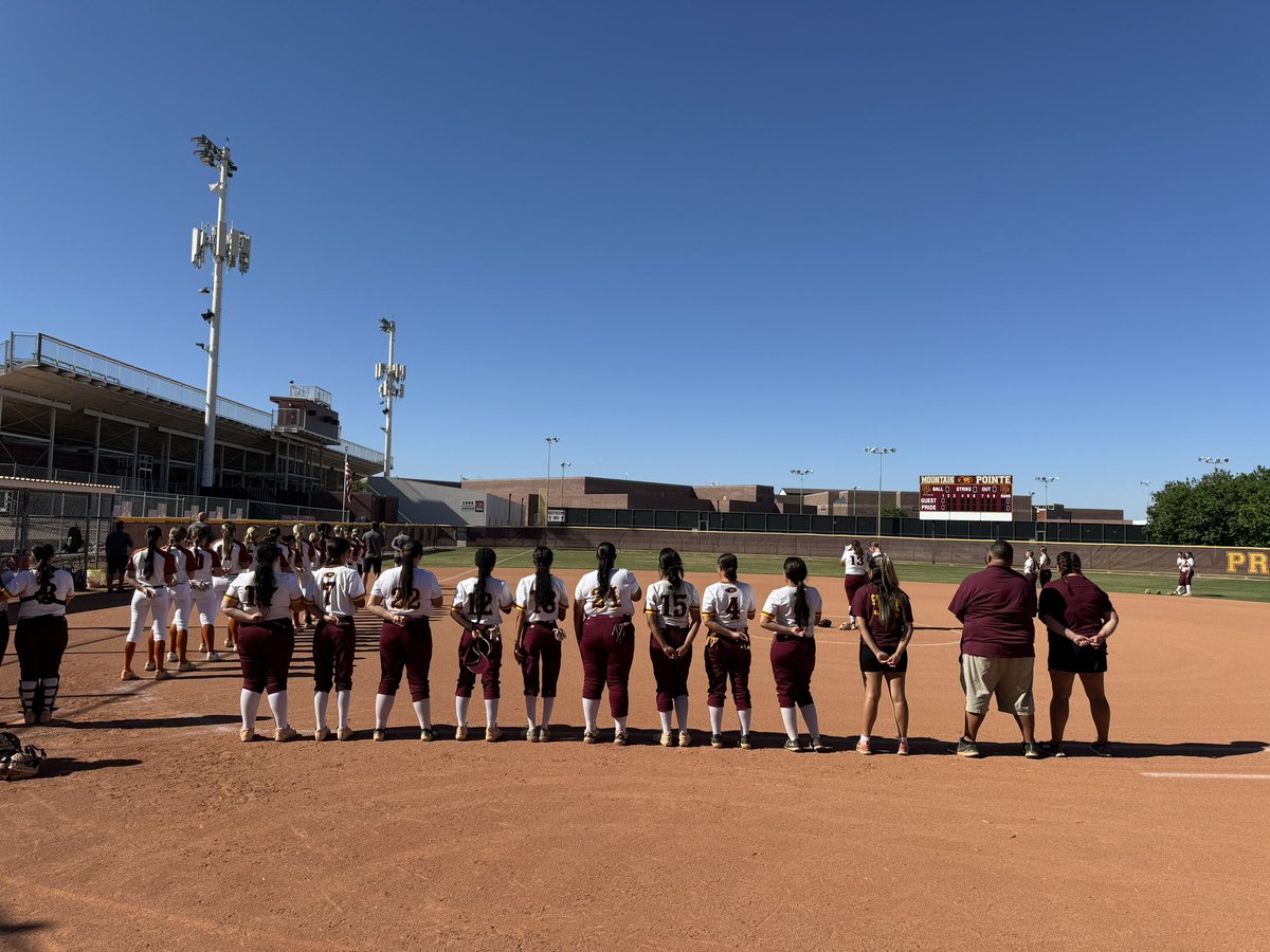 Got to announce for our Lady Pride Softball Senior Night. 🥎 Good luck to our Seniors in their next endeavors after Graduation 🎓 #ROLLPR1DE 🦁🐾