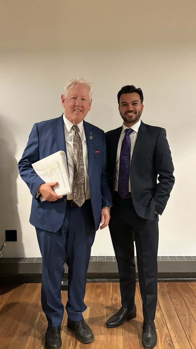 Honoured to meet with Ambassador Bob Rae, Canadian Permanent Representative at the UN, to discuss the vital role of youth in shaping our political landscape. Engaged, empowered, and ready to lead. #YouthInPolitics #CanadaAtUN #ecosocyf