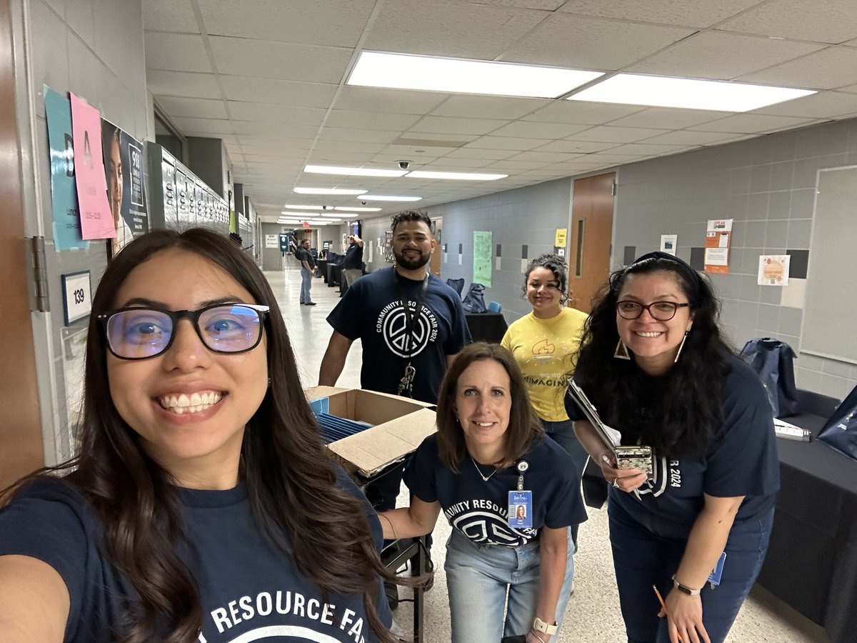 And just like that we are ready! 🫶🏽 COMMUNITY RESOURCE FAIR TOMORROW 10 AM- 2 PM @ Nimitz HS! Rain or shine! ✨